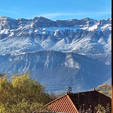 Bed and Breakfast Eco-Logis Mad'In Belledonne Theys Exteriér fotografie