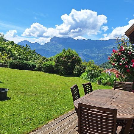 Bed and Breakfast Eco-Logis Mad'In Belledonne Theys Exteriér fotografie